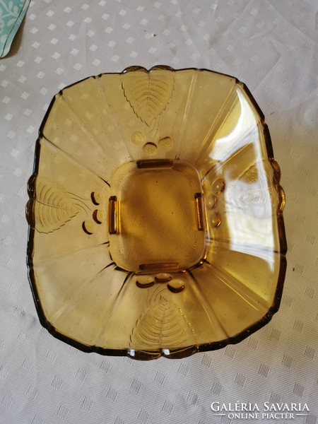 Amber-colored pedestal table centerpiece, pedestal bowl 23 x 19 cm