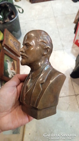 Lenin  bronz szobor, 16 cm-es magasságú, gyűjtőknek.