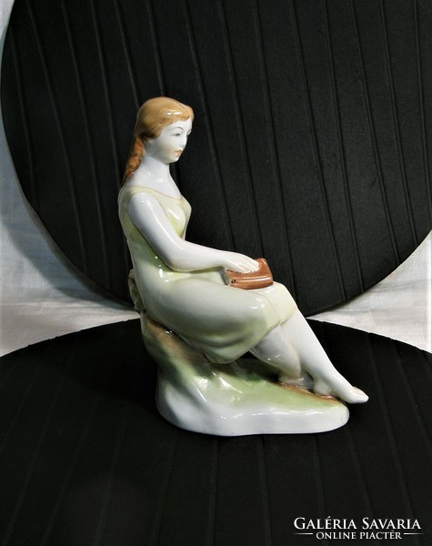 Girl with a book - shield seal i.o. Zsolnay porcelain