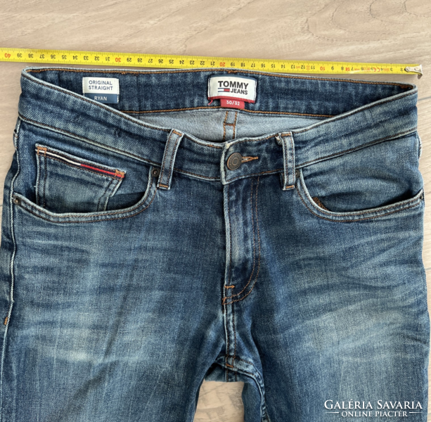 Tommy Jeans original straight Rayen fiú/férfi farmer nadrág  30/32