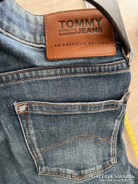Tommy Jeans original straight Rayen fiú/férfi farmer nadrág  30/32