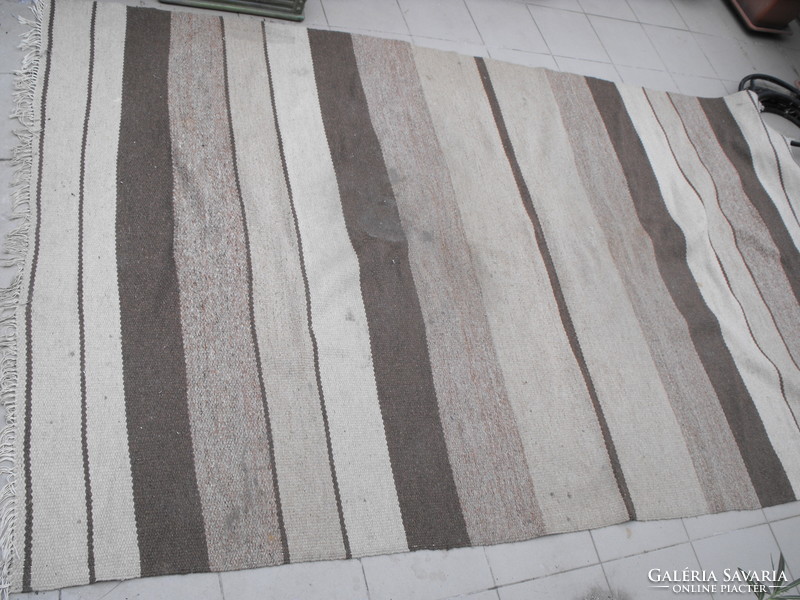 Békésszentandrási retro gyapjú szőnyeg 287 x 167 cm