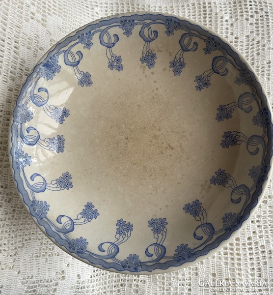 Zsolnay bowl with base
