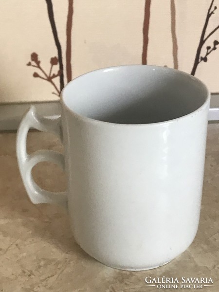 Nagyon régi csésze , különleges dupla füllel