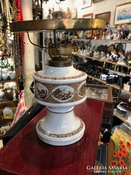 Wallendorf porcelain kerosene lamp, xix. Century, 35 cm.