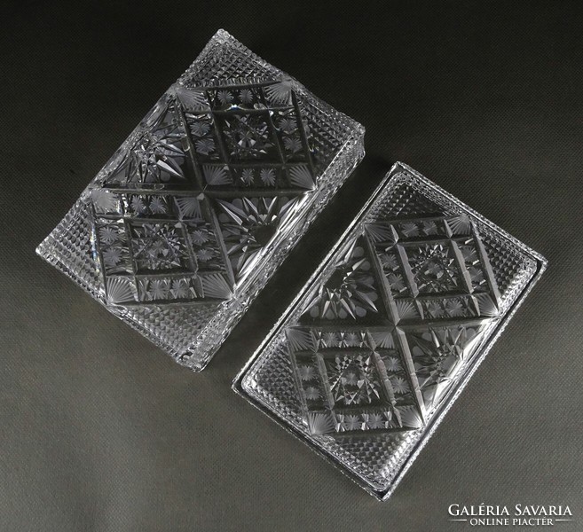 1M974 Csiszolt kristály cigaretta kínáló fedeles doboz 6 x 11 x 17 cm