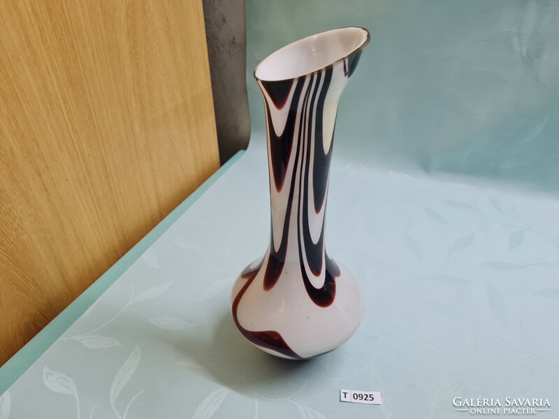 T0925 Art deco üveg váza pici serc 32 cm