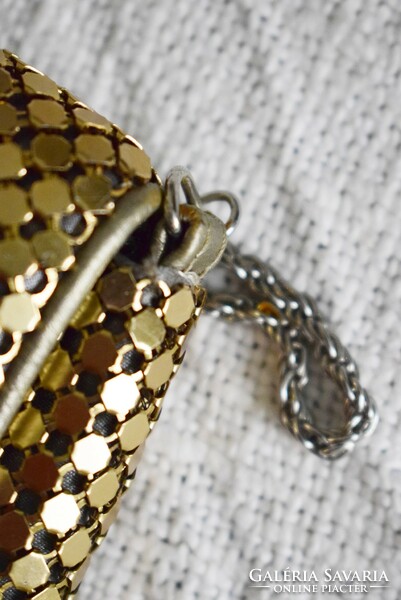Retro táska Bijou Brigitte nöi kis váll táska, retikül , fém borítás 24,5 x 14 cm +lánc