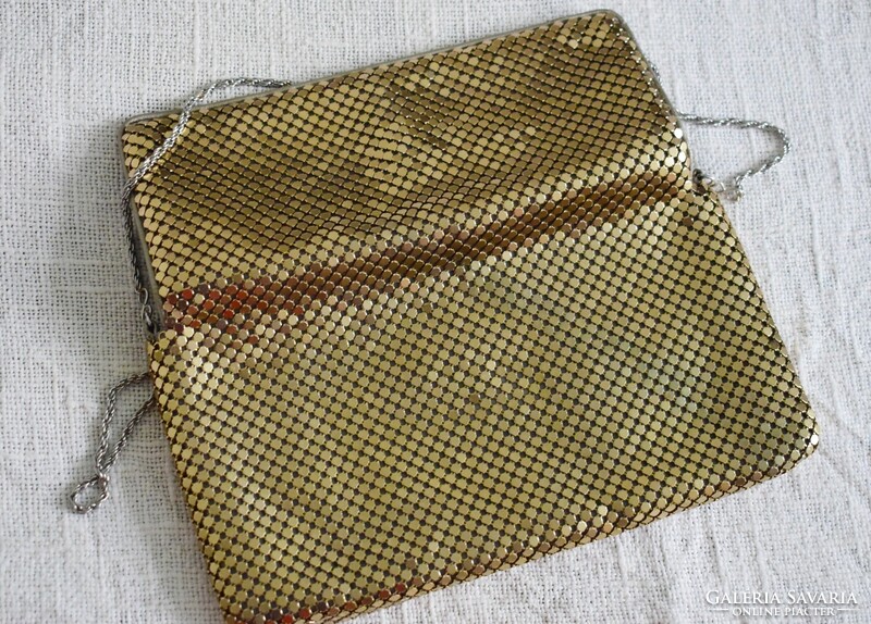 Retro táska Bijou Brigitte nöi kis váll táska, retikül , fém borítás 24,5 x 14 cm +lánc