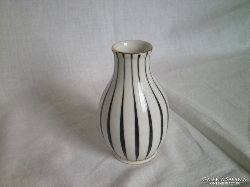 Small striped vase by Sándor Koczor from Hollóháza porcelain