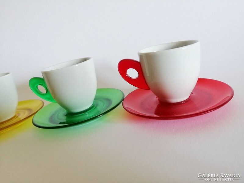 Pop-art/postmodern porcelain/plastic design coffee cups 1990s Italy