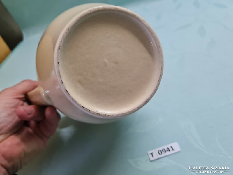 T0941 ceramic water jug 19.5 cm