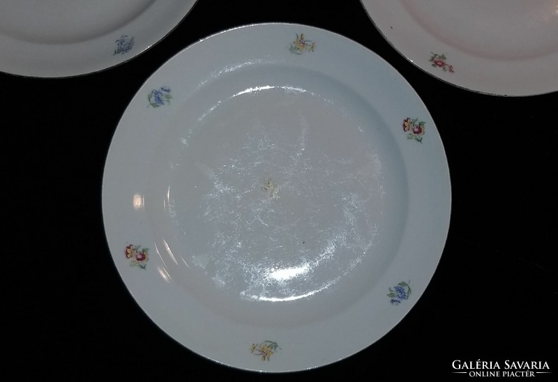 Old Zsolnay porcelain gold-edged, flower-patterned flat plate 24cm. 3 pcs.