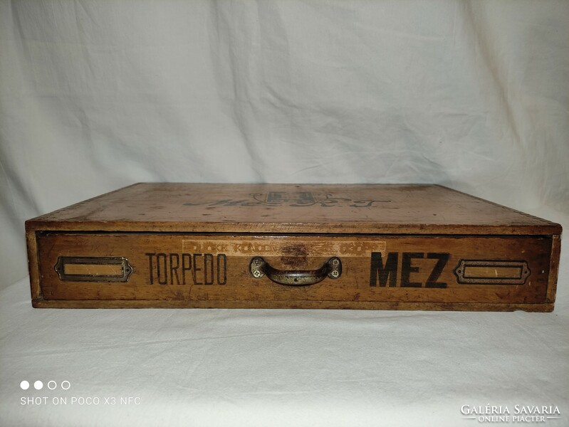 Antique jersey rt torpedo knitting shop drawer wooden box cabinet sewing box thread holder