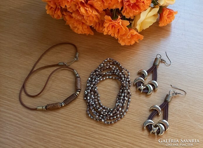 Jewelry fair! 20. Set - authentic necklace and bracelets with ears