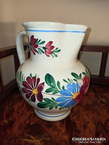 A large jug from Bélapátfalv with rare painting
