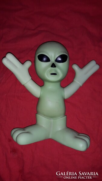 1960 - s évek EXTRÉM RITKA plasztik UFO zöld kicsi emberke játék figura 22 cm a képek szerint
