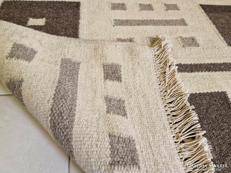 Kilim 136x190 cm hand-woven wool carpet mz_154