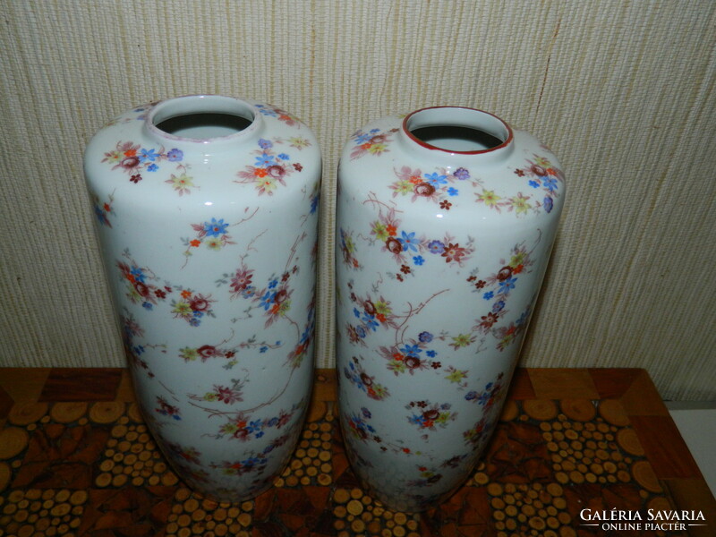 Pair of antique drasche vases