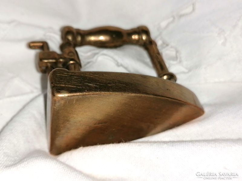 Old, larger brass iron for a doll house or as a shelf decoration 33.