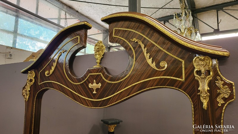 Empire mirror console