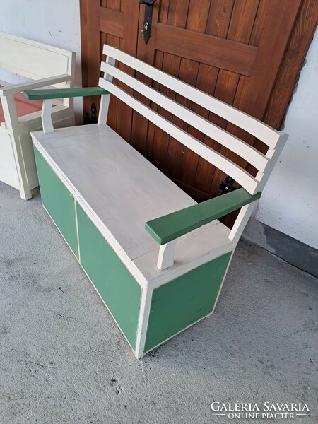 Beautiful solid pine armchair laundry box smaller horse nostalgia heirloom antiques bench sofa