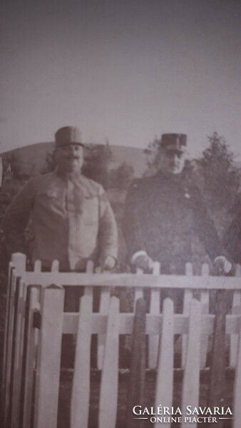 1915.Antik tábori csendőrség egy porosz katona sírjánál a képek szerint