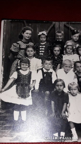 Antique cc 1940. Photo postcard kindergarten / school photo group of children according to the pictures