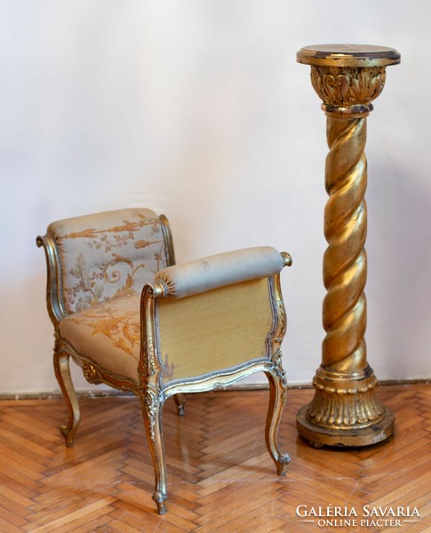 Gilt carved wooden pedestal