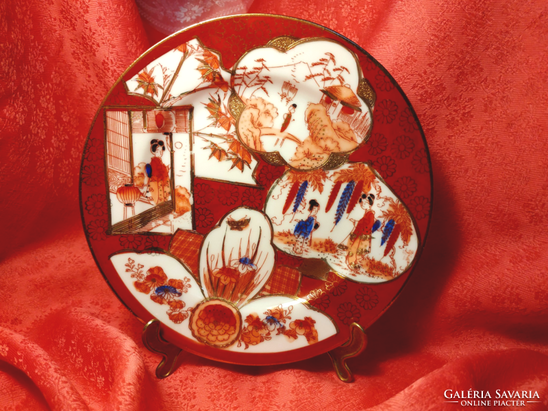 Gyönyörű antik japán porcelán tányér