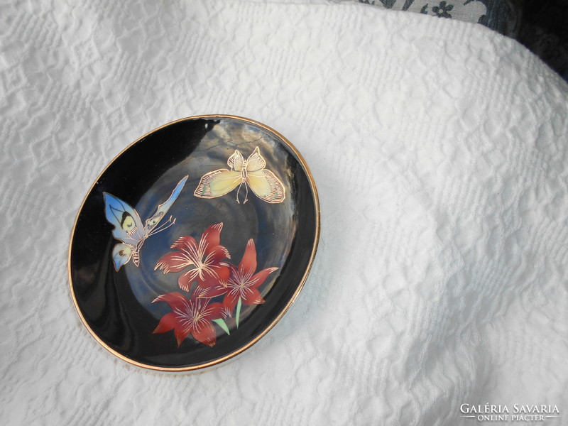 Bakos Éva  kézzel festett tányér 13,5 cm