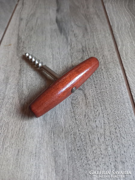 Old steel corkscrew with wooden handle (8.5x8.5cm)