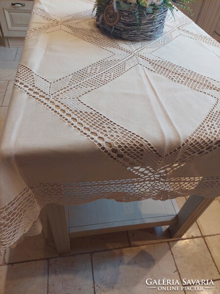 Very nice tablecloth