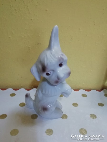 Old Russian porcelain dog 1 in perfect condition