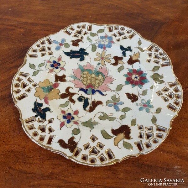 Faience decorative plate