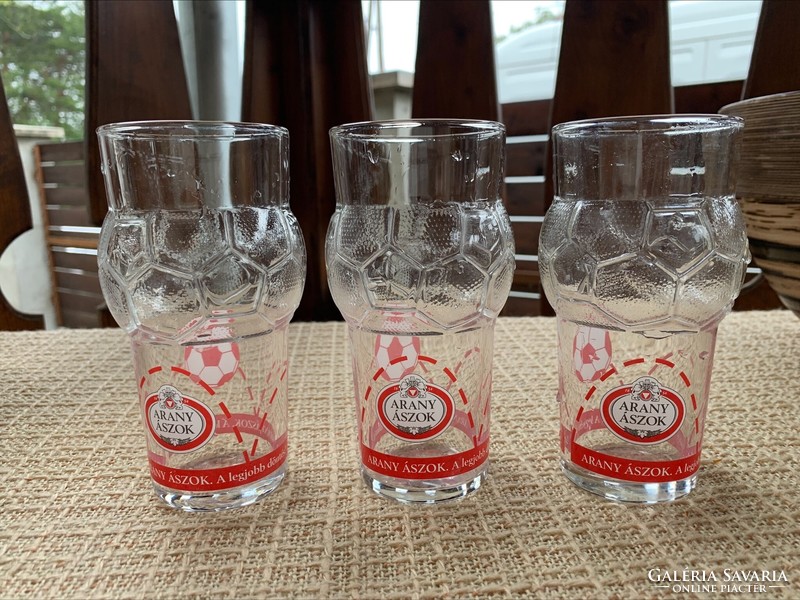 Gold aces glass 2,500/Pc.