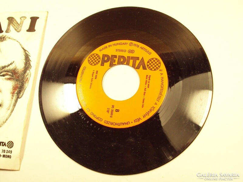 Old, retro vinyl record pepita hofi gauze relax 1978