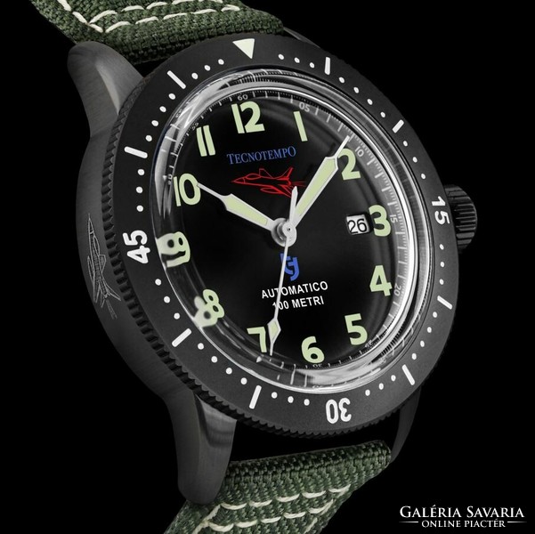 Tecnotempo fighter pilot is a never used, limited edition (058/100) automatic wristwatch