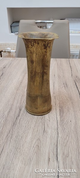 Ii. World War Hungarian coat of arms 33m sleeve vase. 22Cm. 1.232Kg.