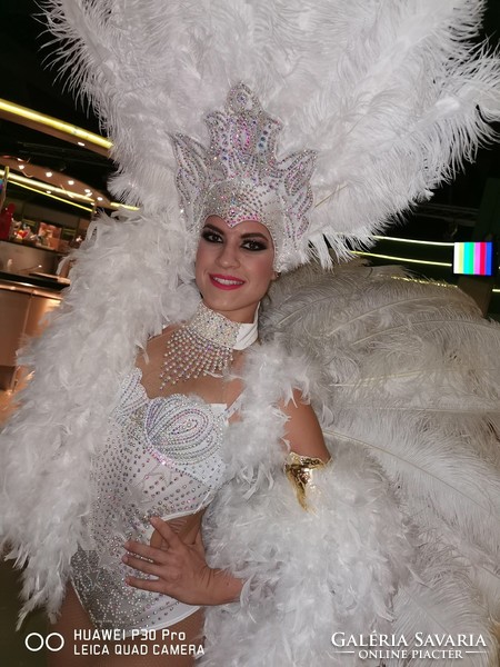 Extra show headdress for sale