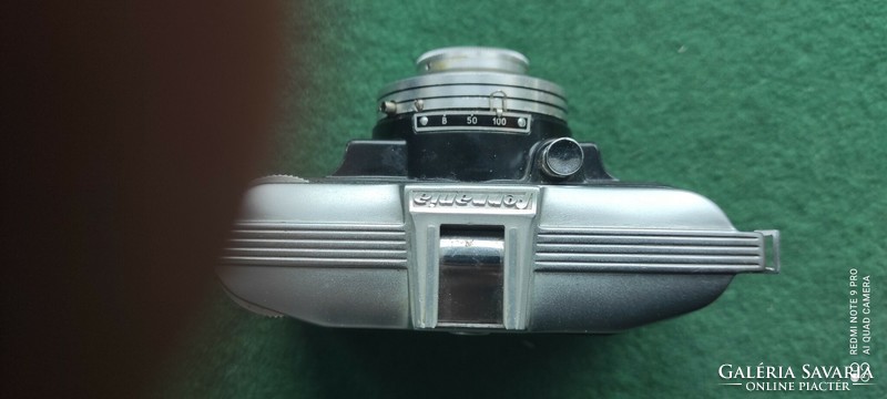 Ferrania acromatico fényképezőgép