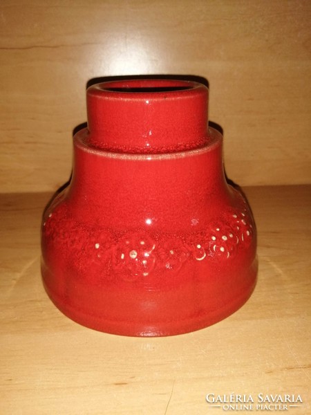 Német  kerámia piros gyertyatartó 11 cm magas (30/d)