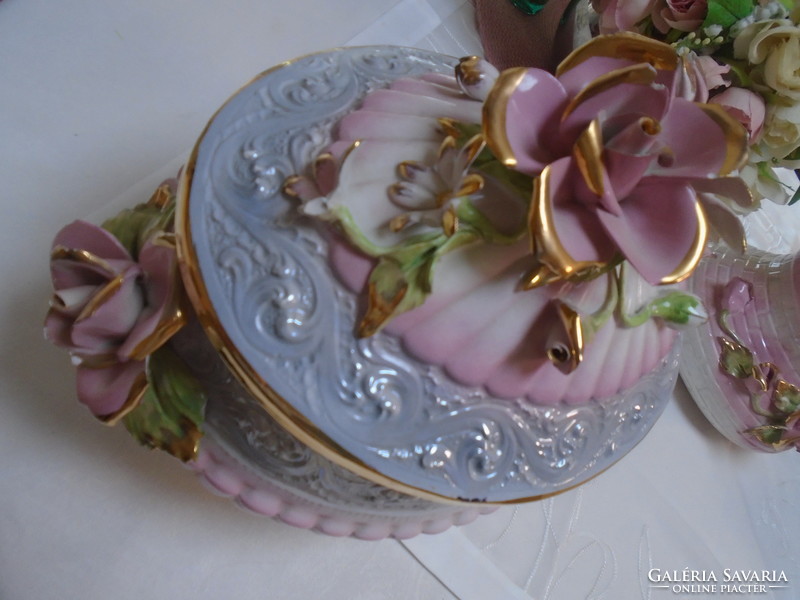 Beautiful antique Italian hand painted handmade precious ceramics are unique rarities