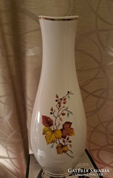 Rendkívül ritka Hollóházi váza (vác ) Mérete: 24 cm