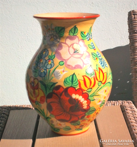Rare Kalocsa pattern hardwood vase, richly and hand-painted