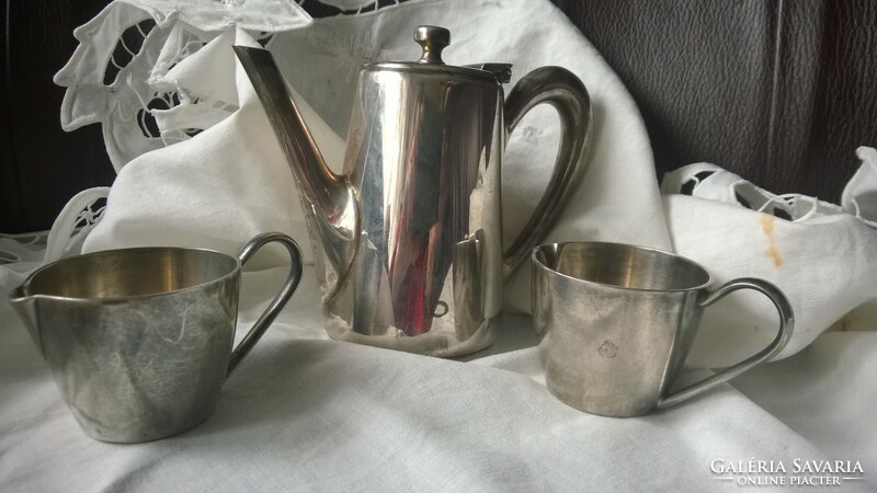 Berndorf-Swiss quality coffee pouring pot with 2 cups silver-plated