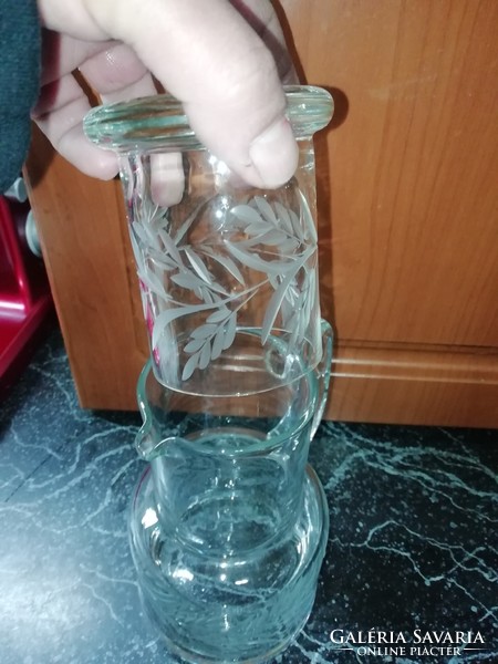 Beautiful polished glass jug + glasses in perfect condition