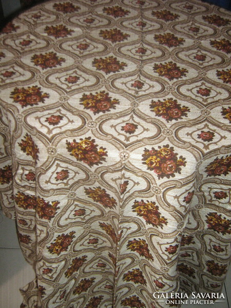 Beautiful baroque floral pattern huge woven tablecloth new