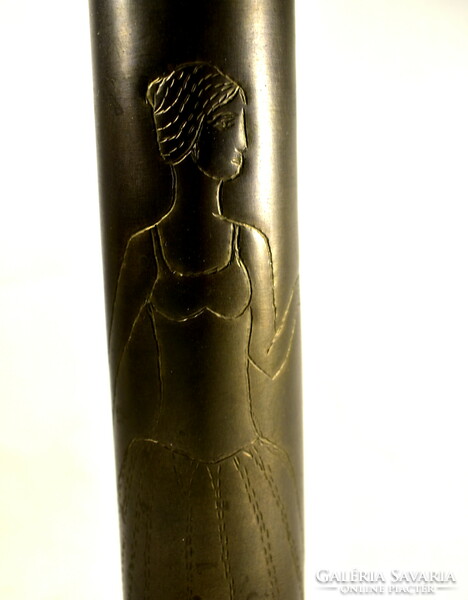 Cannon shell sleeve vase war front work: with a woman pruning a rose motif