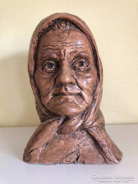 György Szabó: female bust (old woman in headscarf)